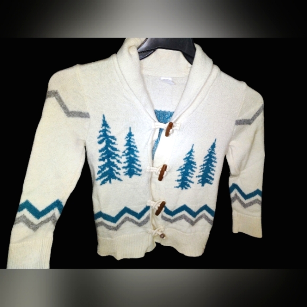 Yeti sweater